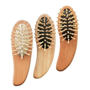 Bamboo bristle massage comb by JEYGO, designed for curly hair, featuring a rubber airbag cushion.