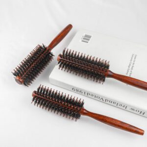 Three round hair brush sizes with wooden handles and boar bristle round brush + nylon pins for blow-dry styling.