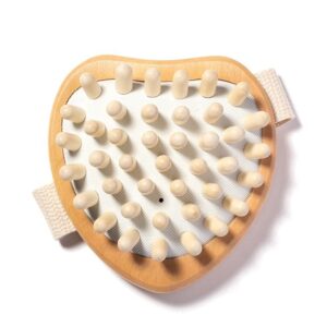 Revitalize your skin with our Dry Body Brush, crafted from natural wood and durable rubber. This eco-friendly brush helps exfoliate dead skin, stimulate circulation, and leaves your skin feeling smooth and refreshed. As a reliable bath brush manufacturer in China, we offer high-quality products that promote healthier skin.