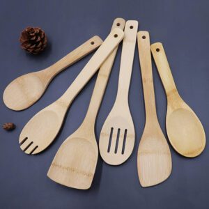 JEYGO bamboo spatula made from natural bamboo, designed for everyday cooking and sustainable kitchen use.