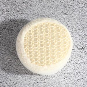 JEYGO bathroom sponge with soft rounded shape and textured surface, suitable for daily bathing and gentle exfoliation.