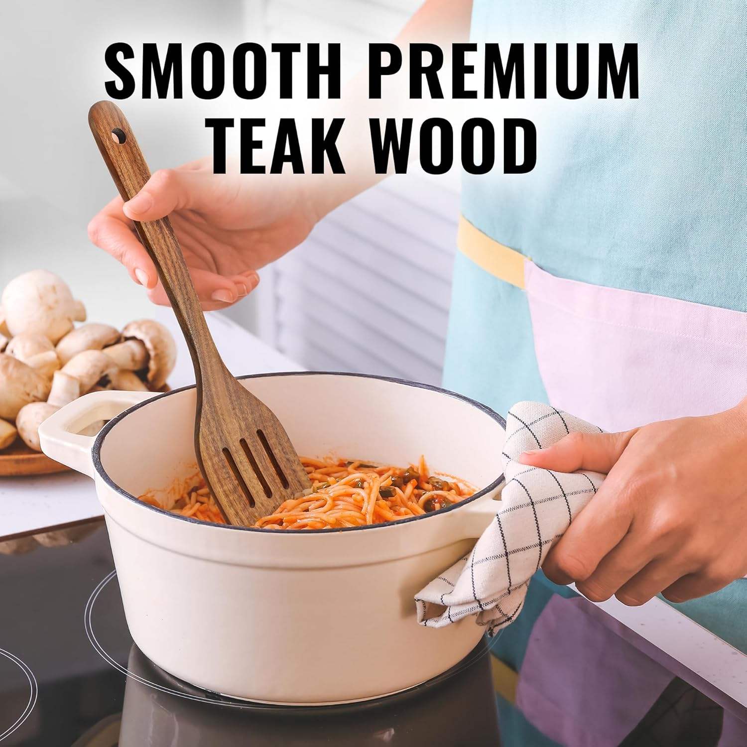 JEYGO wooden cooking spatula made from solid wood, designed for everyday kitchen cooking and food turning.