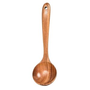 JEYGO wooden noodle strainer made from solid natural wood, designed for draining noodles and hot foods safely.