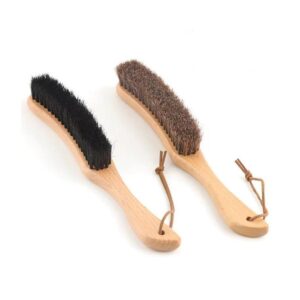 JEYGO horse hair dust removal brush with wooden handle, suitable for lint, dust, and surface cleaning.