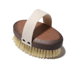 A high-quality sisal brush with beech wood handle, designed for cellulite removal and skin rejuvenation.