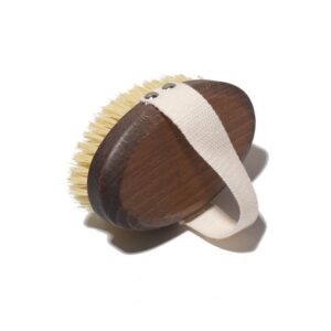 A high-quality sisal brush with beech wood handle, designed for cellulite removal and skin rejuvenation.