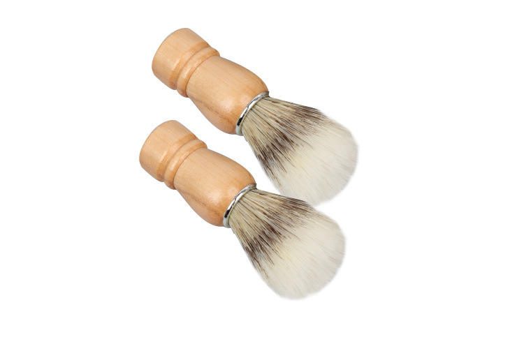 JEYGO wooden shaving brush with soft bristles, designed for smooth facial shaving and rich foam creation.