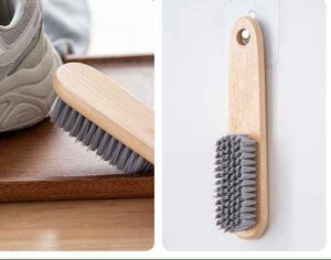 JEYGO wooden laundry brush with sturdy plastic bristles, suitable for clothes and shoe cleaning.