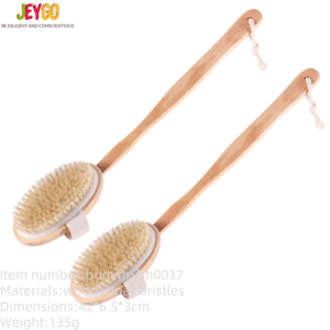Long handle brush for bathing with natural wood handle and soft bristles, designed for full-body exfoliation.