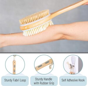 Shower brush with long handle made of wood and natural bristles, suitable for back and body cleansing.