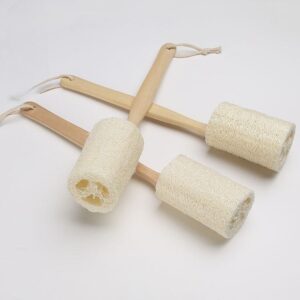 Loofah bath brush with long wooden handle and natural exfoliating loofah head for back cleansing.