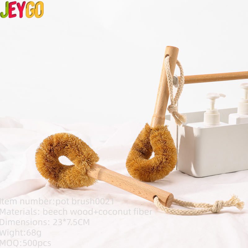Beech wood handle cleaning brush with coconut fiber bristles for scrubbing bottles and kitchenware