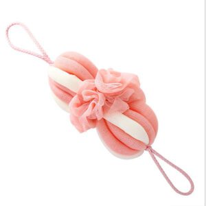 This soft loofah bath sponge is made from PE material and designed for comfortable body cleaning and light exfoliation. The extended shape allows easy reach across the back, helping improve daily shower routines. Its soft texture creates a rich lather while gently removing surface impurities. Suitable for everyday use and ideal for bath sponge manufacturer supply.