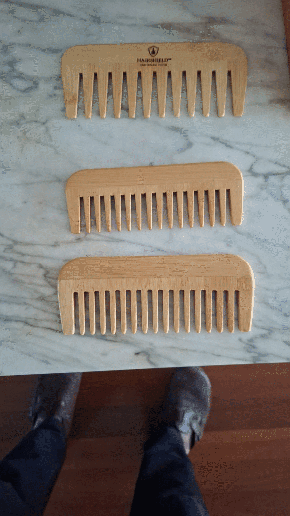 wooden tooth comb
