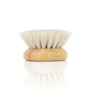 round bamboo pot brush with horsehair bristles for cleaning dishes and cookware