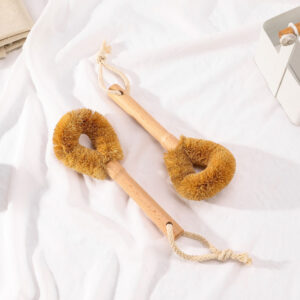 Beech wood handle cleaning brush with coconut fiber bristles for scrubbing bottles and kitchenware