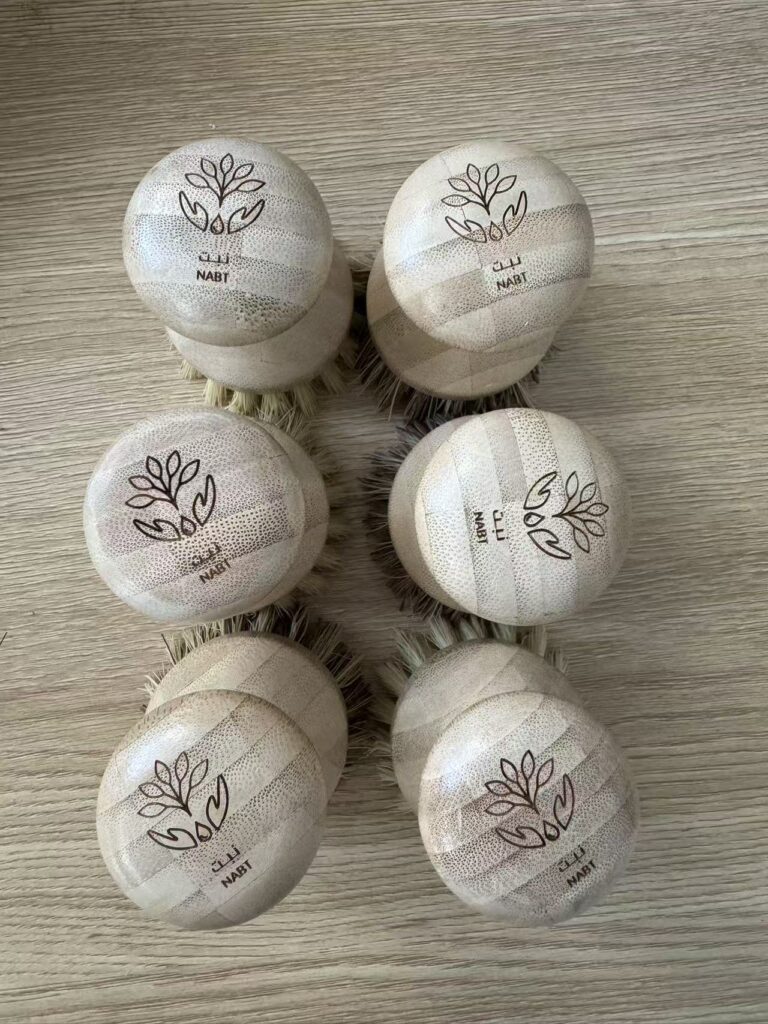custom bamboo pot brush