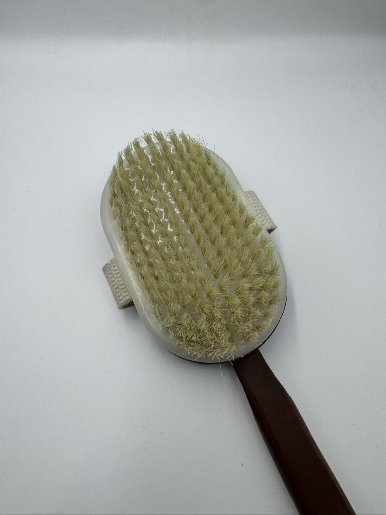 long handle bamboo bath brush