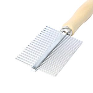 wooden handle metal pet grooming comb for removing tangles and loose hair in dogs and cats