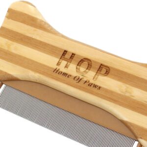 bamboo pet flea comb with fine metal teeth for removing lice and debris from dogs and cats