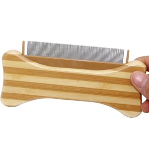 bamboo pet flea comb with fine metal teeth for removing lice and debris from dogs and cats