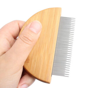 small bamboo pet flea comb with fine steel teeth for cats and dogs