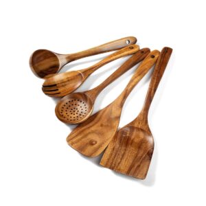 Set of five natural acacia wood kitchen utensils including spatulas, slotted spoons, and stirring tools, designed for non-stick cookware and home cooking