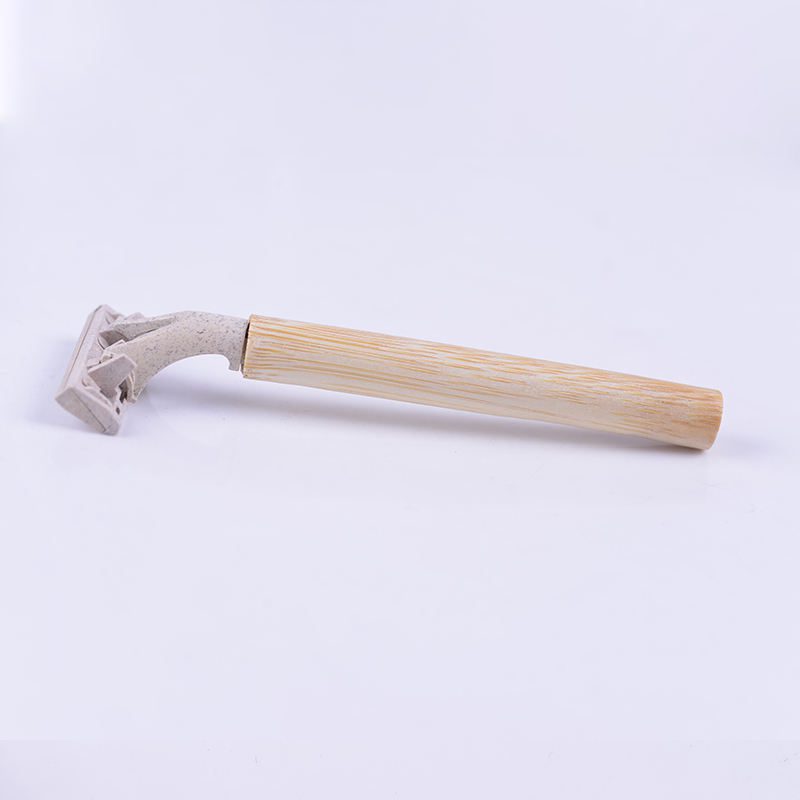 Triple blade razor with natural wooden handle, eco-friendly shaving tool for face grooming, travel shaving razor for daily use