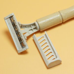 Upgrade your grooming routine with the Eco Friendly Bamboo Razor, featuring twin stainless steel blades for a precise and smooth shave. The sustainable bamboo handle offers comfort and durability, making this razor ideal for everyday face use. With JEYGO’s customization options, low MOQ, and consistent delivery, this razor is perfect for B2B clients seeking eco-friendly, high-quality shaving products. Whether for personal use or wholesale orders, it combines functionality, sustainability, and style.