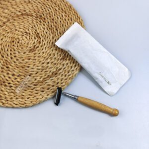 Eco-friendly bamboo-handled razor with stainless steel double-layer blade for precise body and face shaving