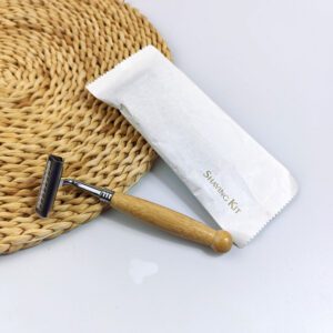 Eco-friendly bamboo-handled razor with stainless steel double-layer blade for precise body and face shaving