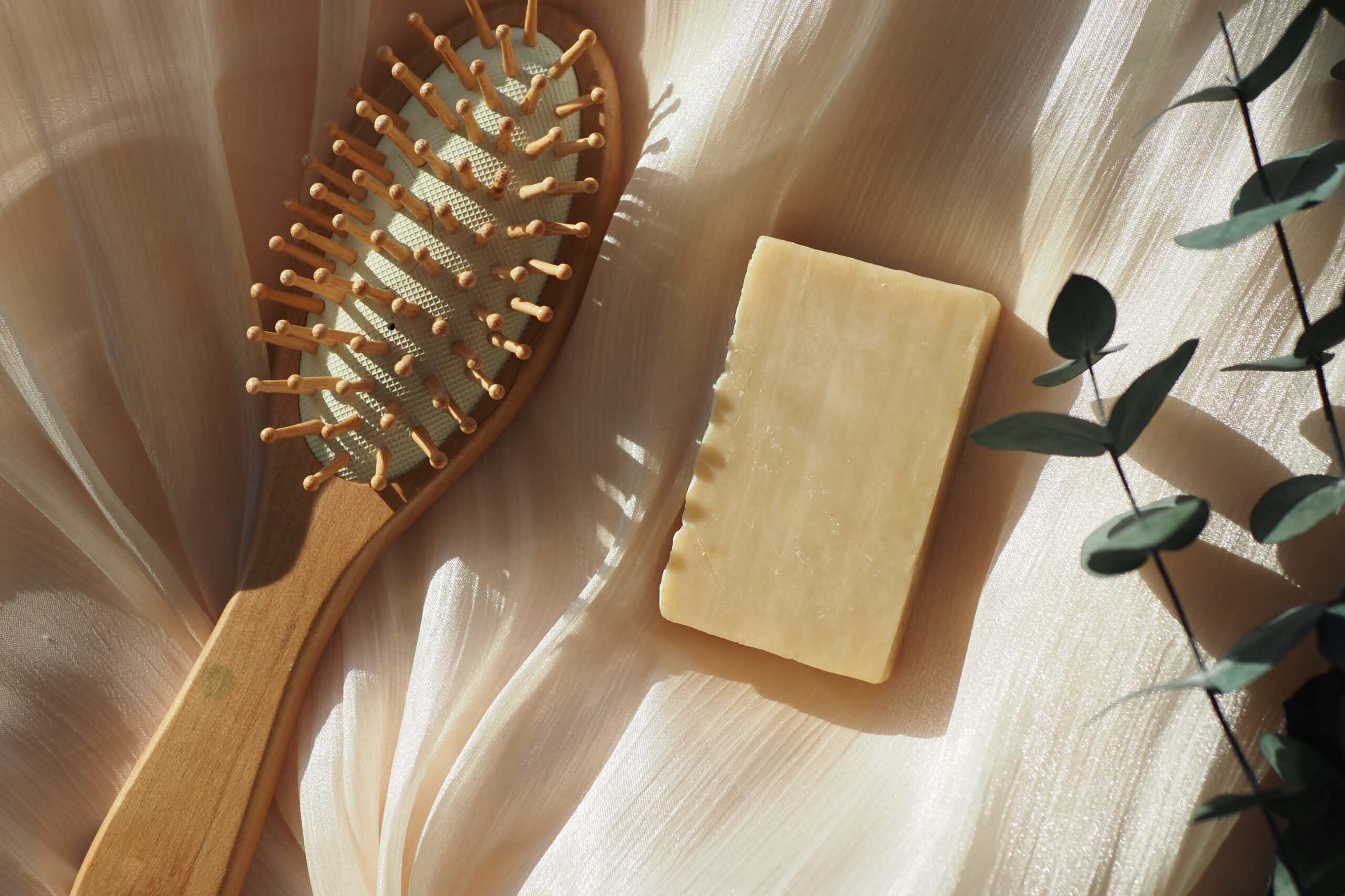 bamboo air cushion hair comb