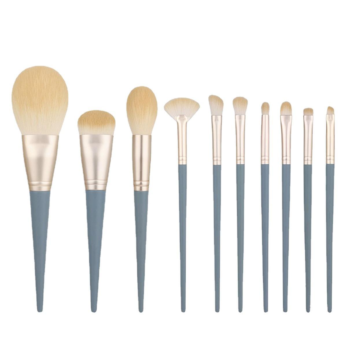 Set of 10 portable makeup brushes with soft synthetic bristles and plastic handles, ideal for face, eyeshadow, blush, contour, and precise makeup application.
