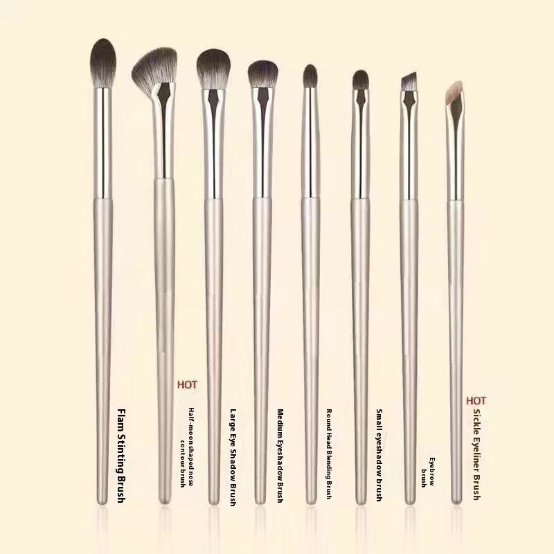 Professional 15-piece makeup brush set featuring 13 eye shadow brushes, blending brushes, angled eyeliner brushes, and detail brushes with soft synthetic bristles for precise eye makeup application.