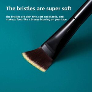 Flat head foundation makeup brush with black gradient handle and dense synthetic bristles, designed for liquid foundation, cream makeup, contouring, and precision facial application.