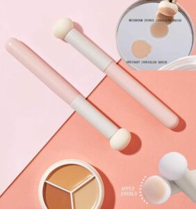 Portable concealer brush with soft mushroom sponge applicator and pink ABS handle, designed for blending concealer, lipstick, foundation, and cream cosmetics.