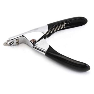 Stainless steel pet nail clippers with ergonomic PP handles in red and black, suitable for cats, dogs, and puppies, ensuring safe grooming.