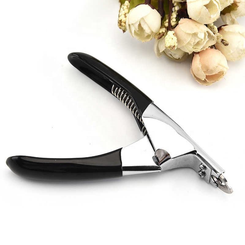 Stainless steel pet nail clippers with ergonomic PP handles in red and black, suitable for cats, dogs, and puppies, ensuring safe grooming.