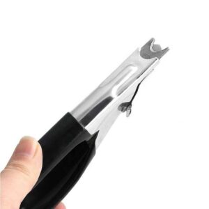 Stainless steel pet nail clippers with ergonomic PP handles in red and black, suitable for cats, dogs, and puppies, ensuring safe grooming.