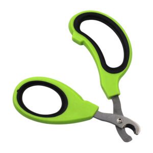 Green-handled stainless steel pet nail clipper for cats and dogs with anti-slip grip, safe and precise trimming tool